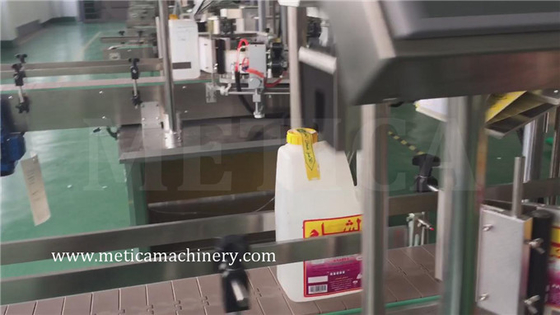 Automatic Bottle Labeling Machine For Adhesive Sticker Labels With Precision Accuracy And Easy Maintenance